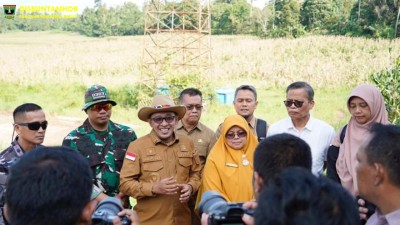 PEMPROV SUMBAR TINJAU LAHAN RELOKASI WARGA TERDAMPAK BANJIR BANDANG DI LADANG LAWEH